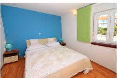 Vila ŠJOR **** Apartma 4 – AP 2+1-zel foto 2