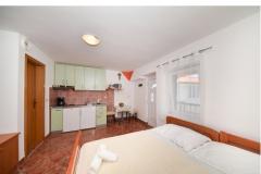 Apartmaji Liljana Ledinko Apartma 2 – Studio "4" foto 4