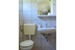 Apartmaji Villa Vanda Apartma 5 – pink foto 5