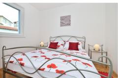 Apartmaji Nautilus Apartma 2 – Red foto 3