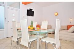 Apartmaji Nautilus Apartma 4 – Orange foto 1