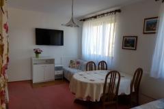Apartmaji Ćavar Apartma 3 – 4-5 person foto 3