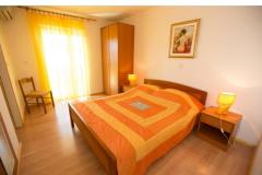 Apartmaji Mery Apartma 1 – AP RAB 4+2 foto 2