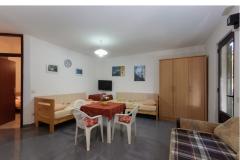 Apartmaji Tomo  Apartma 3 – AP.   3 foto 1