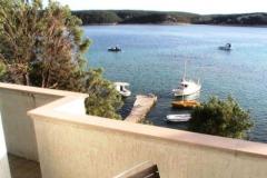 Hiša Ana directly by the beach Apartma 2 – APT.B foto 2