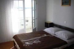 Hiša Ana directly by the beach Apartma 2 – APT.B foto 3