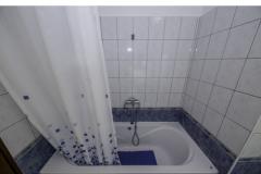 APARTMANI DEBELIĆ Apartma 1 – Dobrila 1 foto 4