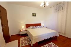  Rajcic apartmani Apartma 1 – A2+2 foto 4