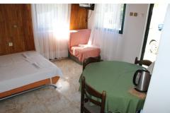 Apartmaji Jerkunica Apartma 3 – A2+1 foto 4