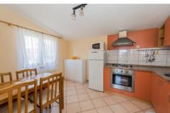 Apartmaji Mala Apartma 2 – AP.2/2+2 foto 5