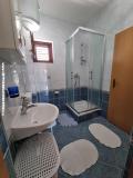 Apartmaji Vedrana Apartma 4 – A4 foto 5