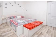 Apartmaji Captain`s house Apartma 2 – Lara foto 5