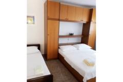 Hiša Zvonimir Apartma 2 – Ap 4+1 foto 2