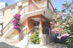 Počitniški dom Milenka Apartma 2 – apartman foto 1