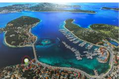 Flores Luxury Suites Apartma 1 – Marigold 1 foto 2