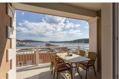 Flores Luxury Suites Apartma 3 – Rose 3 foto 3
