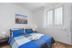 Apartmaji Kimi with swimming pool  Apartma 1 – APP V foto 3