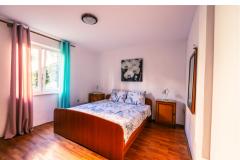 Apartmaji Natasa Apartma 1 – A6+2 foto 5