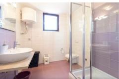 Apartmaji Kiwi Apartma 1 – Violet foto 3