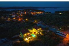 Villa Gaby with heated pool Apartma 1 – Villa Gaby foto 5