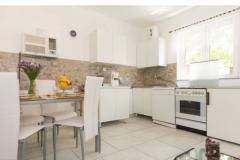Lucia Apartma 4 – lucia 4 foto 2