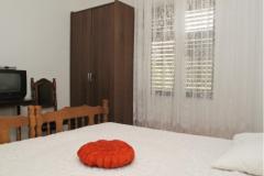 Agrotourism Galic (Park Krka) Apartma 1 – Ap 4+2 foto 4