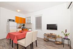 Apartmaji Timbar Apartma 4 – ApartmanM2 foto 2