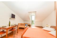 Apartmaji Zoričić Apartma 2 – garsonjera foto 1