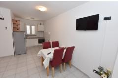 Apartmaji Bamba Apartma 2 – Antonela foto 3
