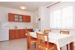 Apartmaji Smart Apartma 3: (4+2) – A 4+2 foto 1