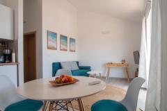 Sunny Apartmaji Solta Apartma 1 – white foto 4