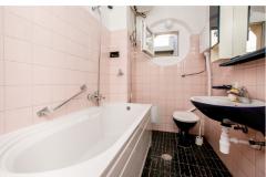 Apartmaji Villa Lole Apartma 3 – Peristil foto 4
