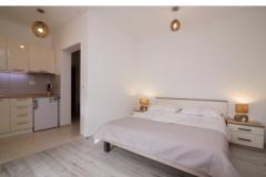 Apartmaji Becky Apartma 5 – studio 2+2 foto 3