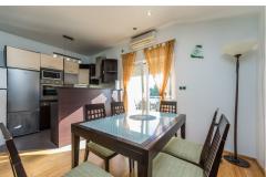Apartmaji Malenica Apartma 3 – App 4+2 foto 1