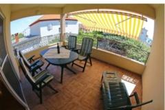 Apartmaji Sea view Apartma 2 – House Pesa foto 1