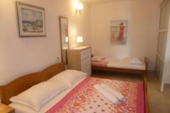Apartmaji Denis Supetar Brač Apartma 2: (3+0) – AP2 foto 3