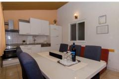 Apartmaji Denis Supetar Brač Apartma 3: (6+0) – AP3 foto 1