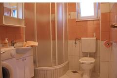 Andre Apartmaji Apartma 2 – 2 foto 4