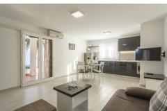 Apartmaji Antonia Apartma 2 – B1 foto 4