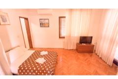 Apartmaji Bernardica Trogir Apartma 6 – B2 foto 4