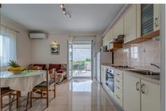 Apartmaji Glavina Apartma 2: (4+1) – APARTMAN 2 foto 2