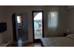 Apartmaji Laura Apartma 2 – Studio 2 foto 4