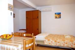 Apartmaji Milan Rogulj Apartma 4 – studio foto 3