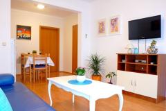 Apartmaji Milan Rogulj Apartma 2 – plavi foto 2
