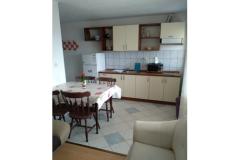 Apartmaji Leila Apartma 2 – A 4+1 foto 1