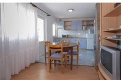 Apartmaji Leila Apartma 3 – A 4+1 foto 1