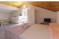 Apartmaji Leila Apartma 4 – Tip studio foto 3