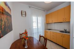 Apartmaji Dijana Apartma 2 – A2+1 foto 2