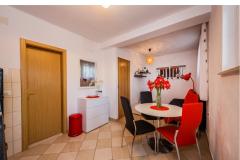 Apartmaji Dijana Apartma 4 – A2+2 (b) foto 2