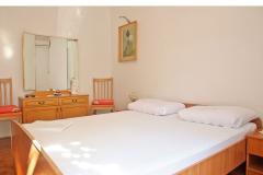Apartmaji Ruža Soba 3 – soba 2 foto 1